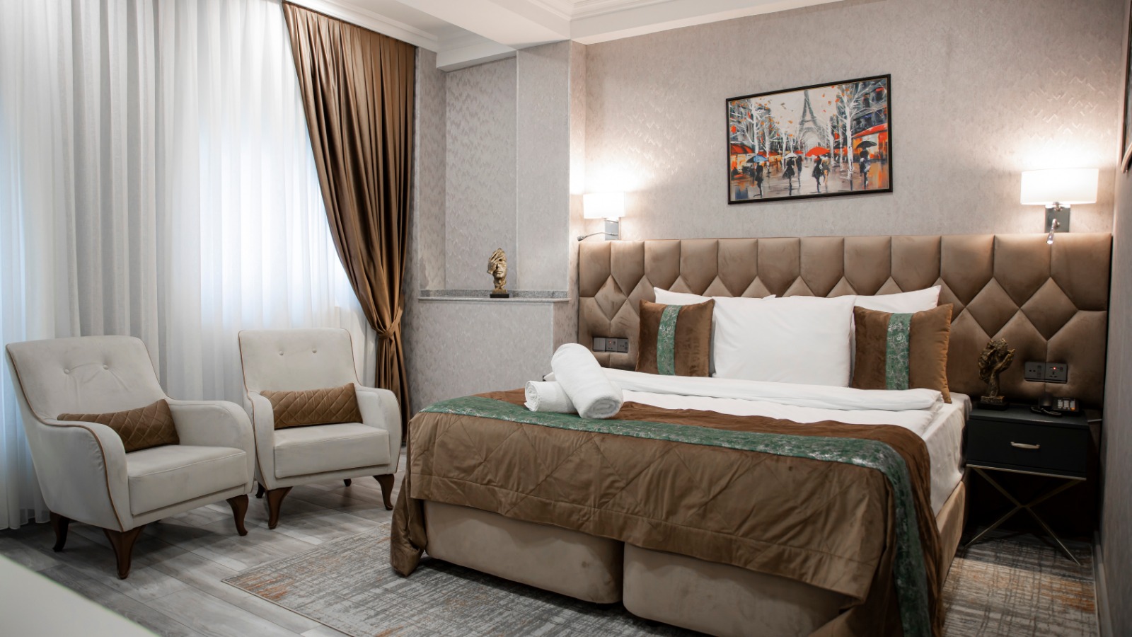 Essam Deluxe Hotel